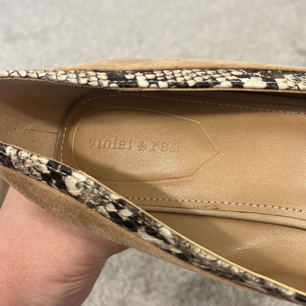 Beige Snake-Print Wedge Pumps - Picture 9 of 11